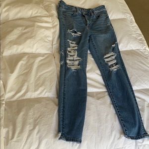 American Eagle jeans size 6 short